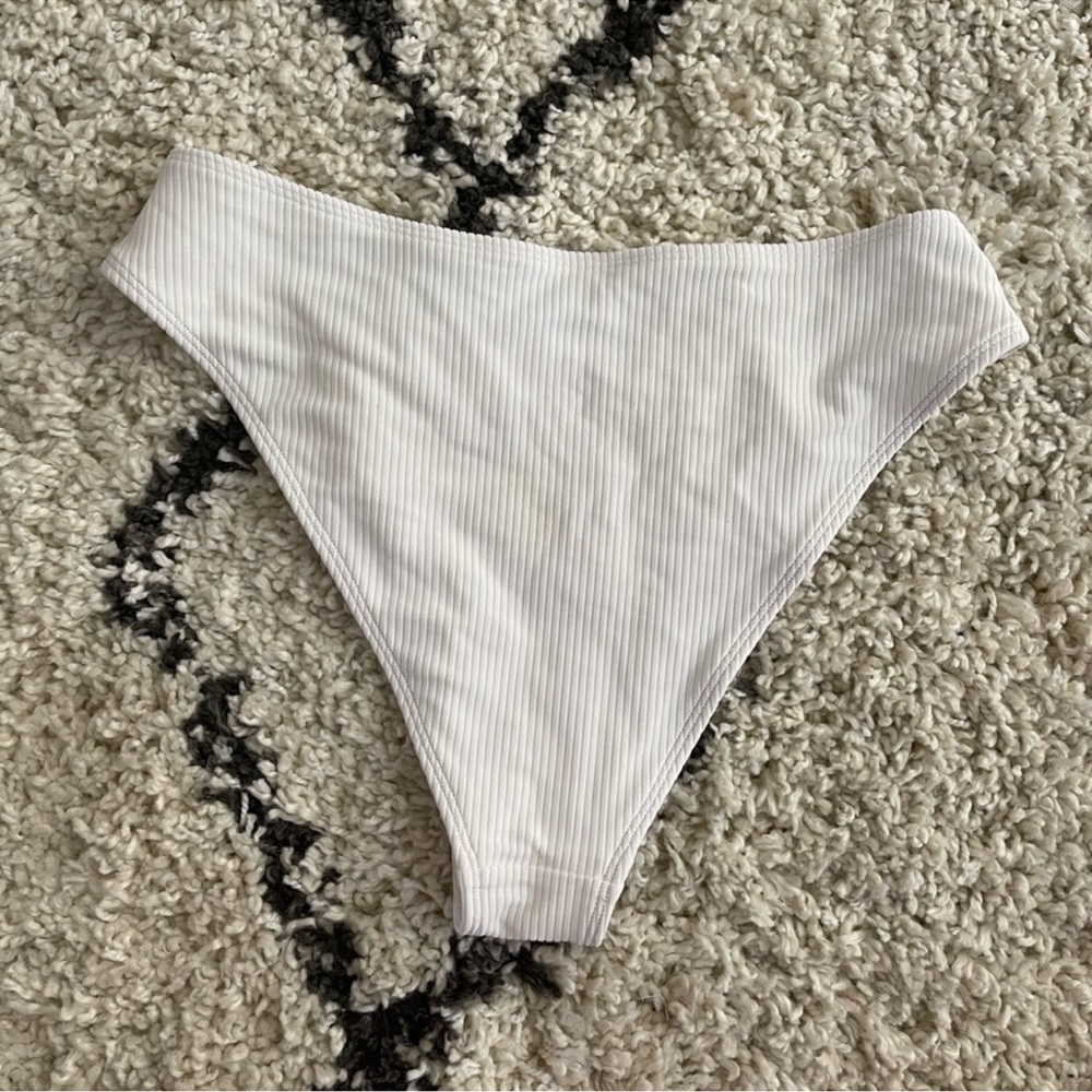 Tularosa Elise bottom in white - Picture 6 of 6